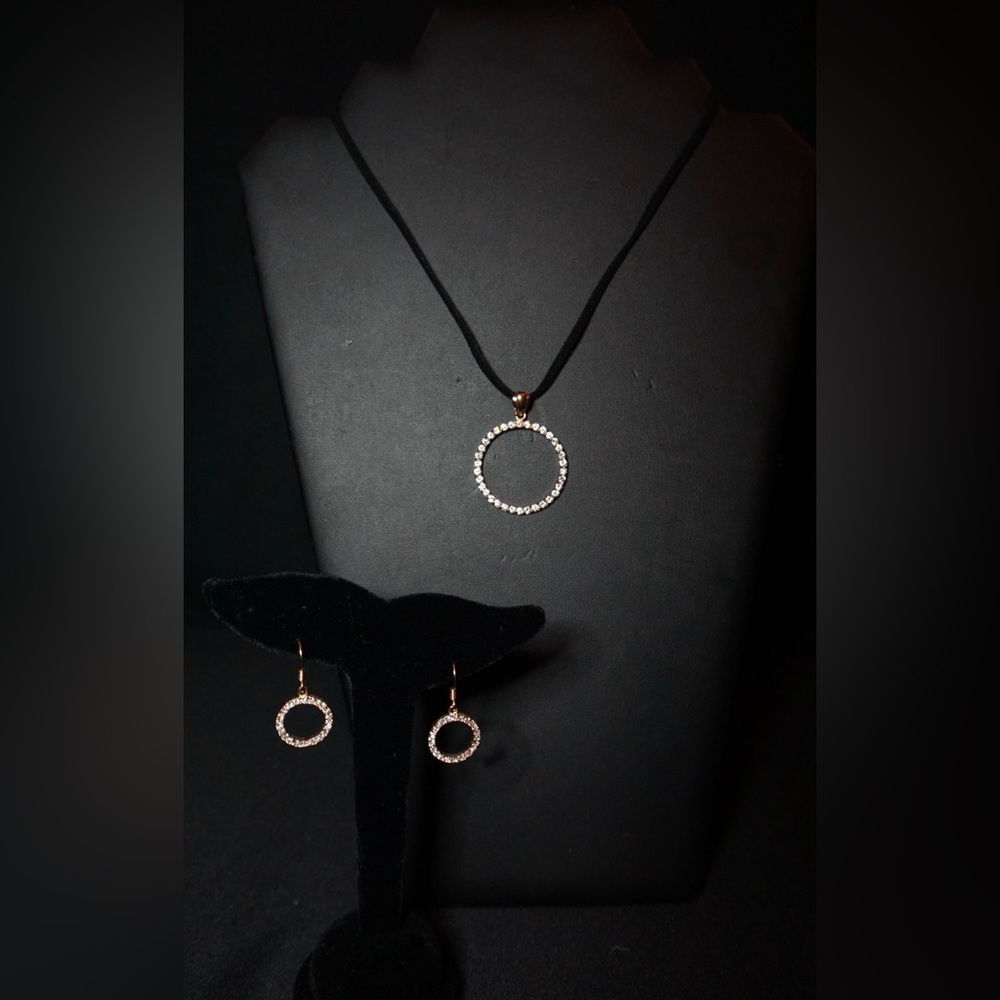 Park Lane Discontinued Sharper Image Necklace & Earring Set NWT